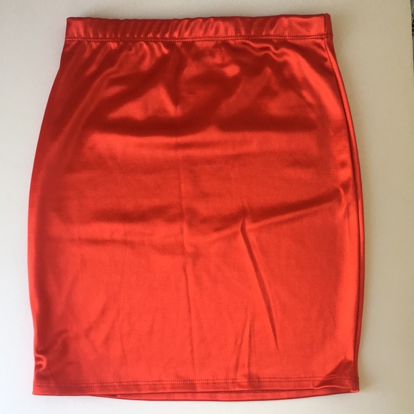 Magia USA Red Pencil Skirt - Picture 1 of 3